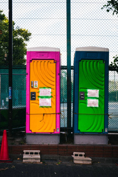 Best Luxury portable toilet rental  in March Ar, CA